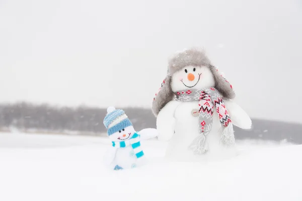 Snowmen family or friends — Stock Photo, Image