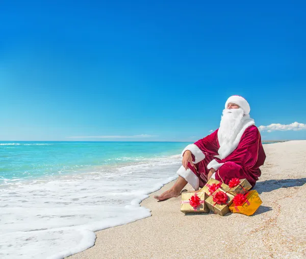 Santa Claus con regalos — Foto de Stock