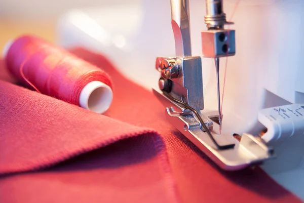 Sewing process in the phase of overstitching — Stock Photo, Image