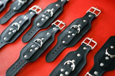 Black Locking Hand Kelepçeleri, yetişkin oyunu, bilek kelepçeleri.