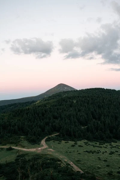 Schöne Landschaft Des Sonnenuntergangs Den Bergen — Stockfoto