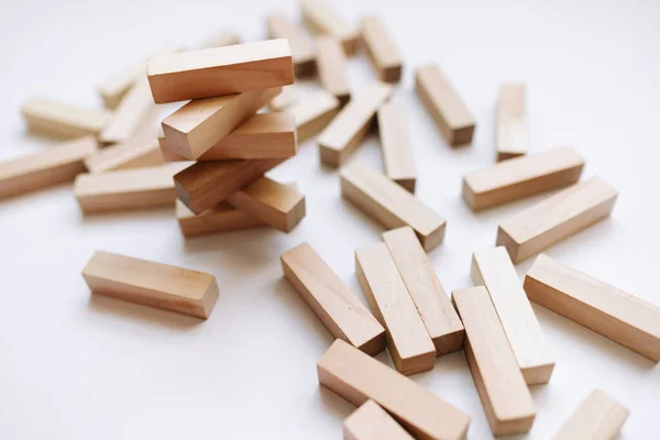 Högen Små Träklossar För Jenga Tabell Spel — Stockfoto