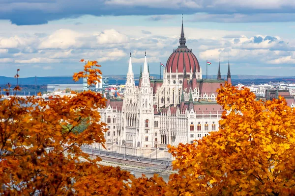 Hungarian parliament building and Danube river in autumn, Budapest, Hungary