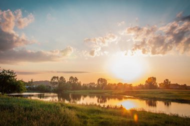 Goryn Nehri ve Çayırı Ukrayna, Rivne bölgesinde yer almaktadır..