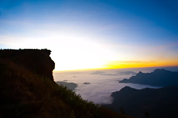 Sunset at Phu Chi Fa Forest Park — Stock Photo, Image