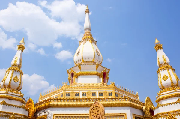 Pagode in de tempel van thailand — Stockfoto