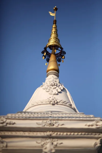 Mała pagoda w świątyni Tajlandia — Zdjęcie stockowe