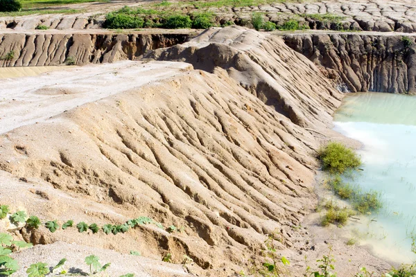 Eroded cut bank of small river — Stock Photo, Image