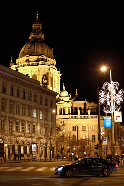 Ночной вид на Будапешт — стоковое фото