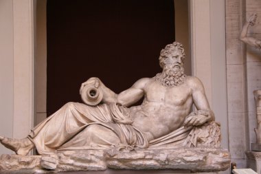 İtalya kültür anıtları