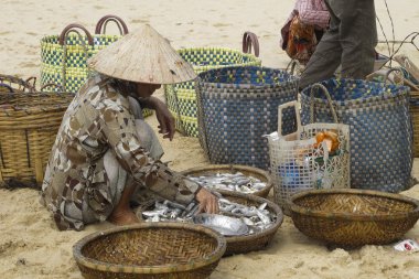 MUI Kuzey Beach Vietnamca balıkçılar