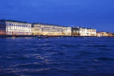 Saint petersburg gece görünümü