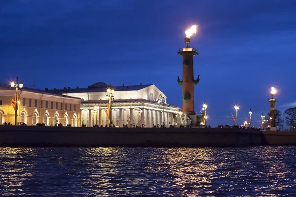 Sint-petersburg nacht weergave — Stockfoto