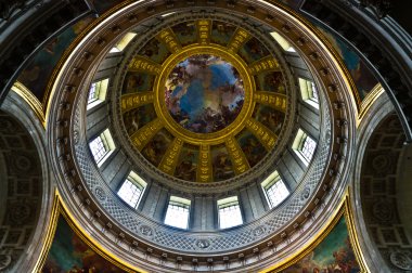 Napolyon mezar bir tavana