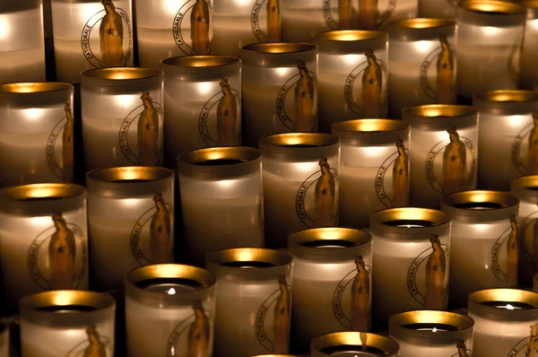 ノートルダム寺院の蝋燭 ロイヤリティフリーのストック画像