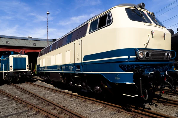Velho diesel lokomotive — Fotografia de Stock