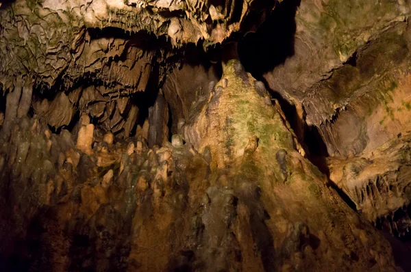 Grottes à l'intérieur — Photo