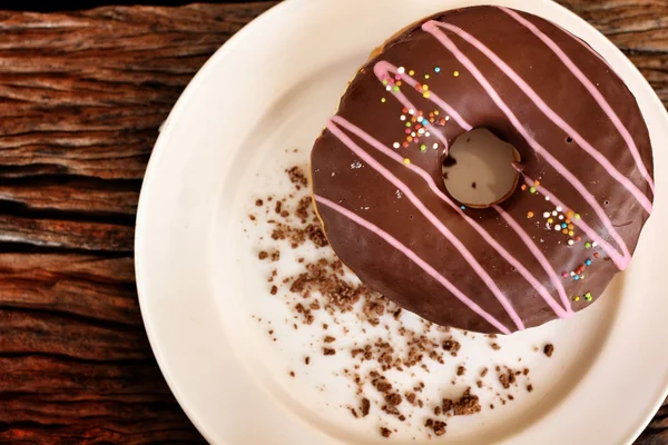 Donuts au chocolat et à la fraise — Photo