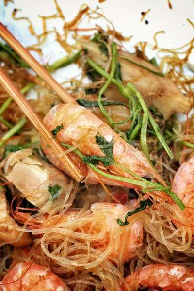 Shrimp with vermicelli — Stock Photo, Image