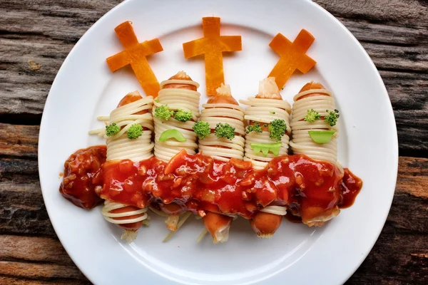 spagetti yemek, Cadılar Bayramı