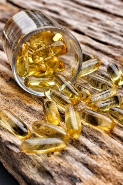 morina karaciğeri yağı kapsülleri