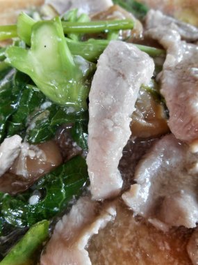 Kızarmış noodle pork