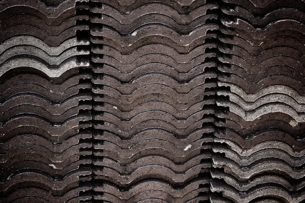 Šedé dlaždice střecha — Stock fotografie