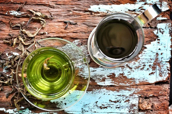 Beker met groene thee — Stockfoto