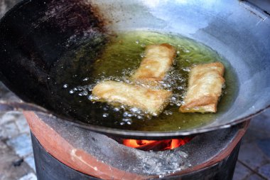 sebzeli Çin böreği