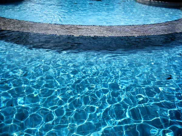 Bella piscina . — Foto Stock