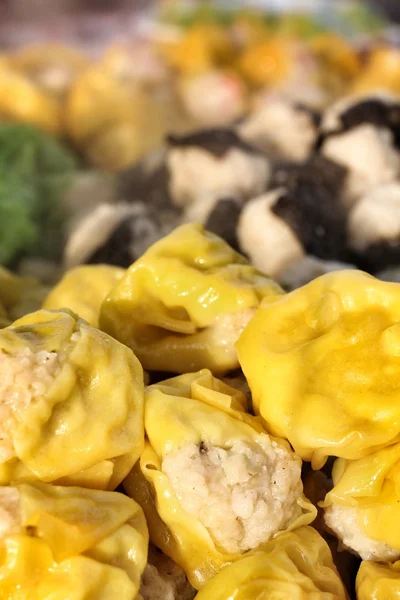 Kinesisk ångad fläsk dumplings — Stockfoto