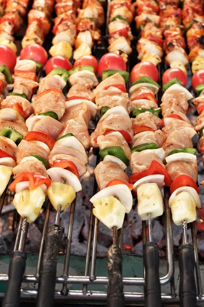 Grill mit Fleisch — Stockfoto