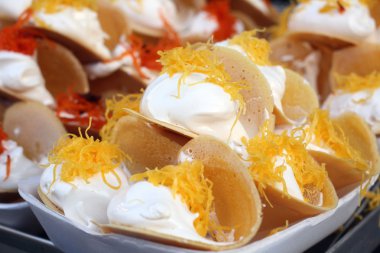 Taylandlı çıtır gözleme