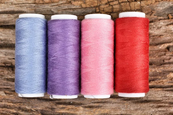 Colorful bobbins thread — Stock Photo, Image