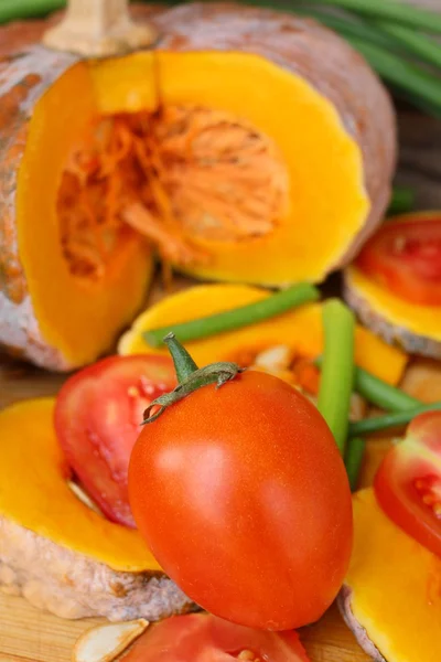 Rebanadas de calabazas frescas — Foto de Stock