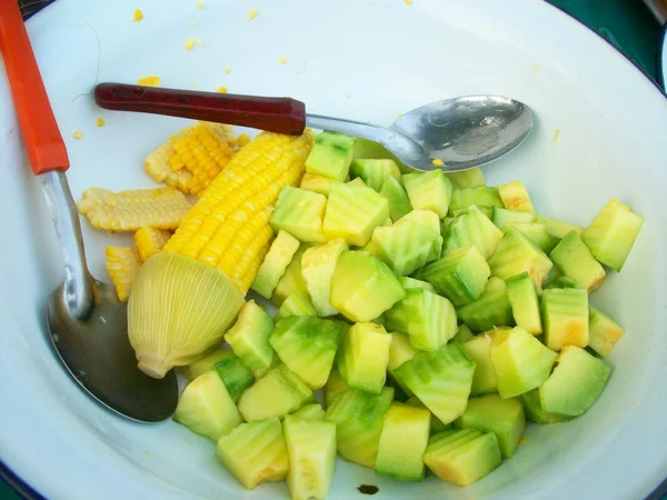 Avocado fruit — Stock Photo, Image