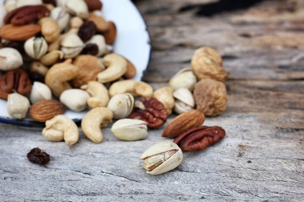 Mezcla de sabrosas nueces — Foto de Stock