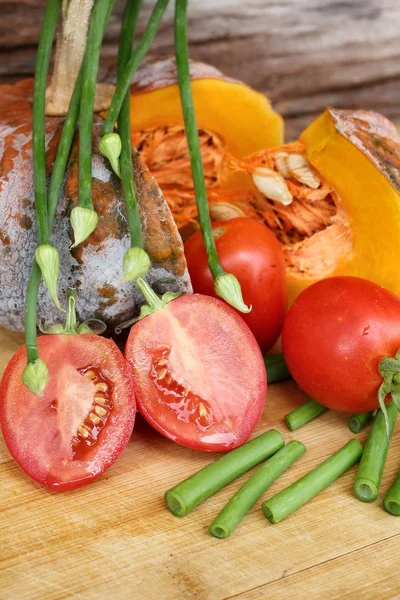 Mezcla de verduras frescas —  Fotos de Stock