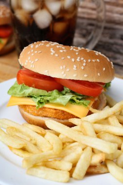 lezzetli hamburger