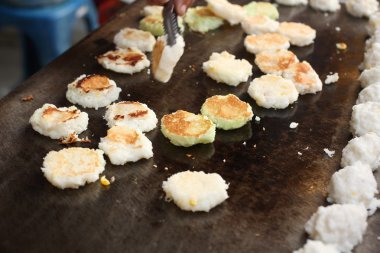 Taylandlı çıtır gözleme