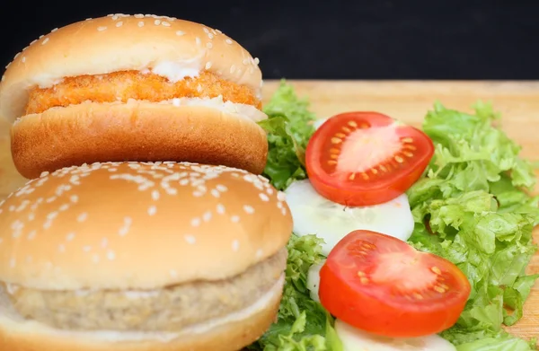 Tasty hamburger — Stock Photo, Image