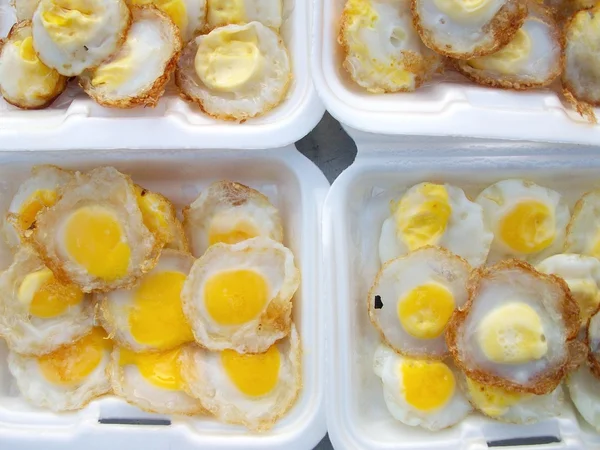 Ovos de codorniz fritos — Fotografia de Stock