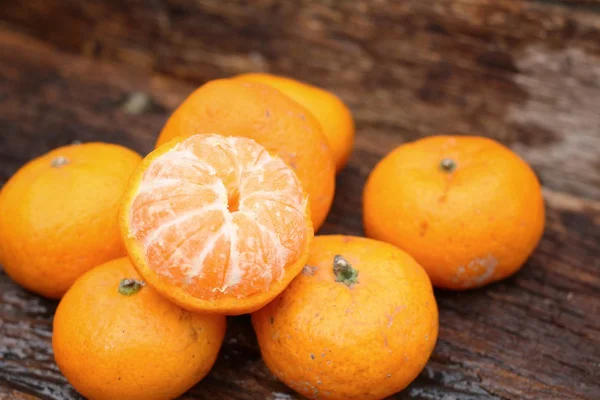 成熟的橙子 — 图库照片