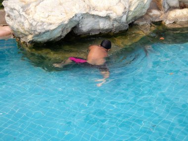 oyun oynayan çocuklar