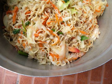 kızarmış pilav şehriye 