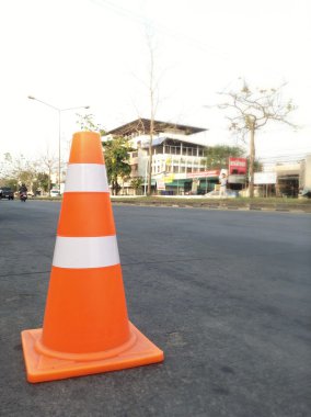 trafik konileri