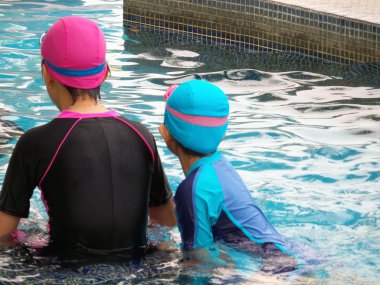 oyun oynayan çocuklar