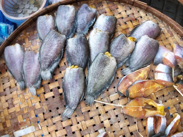 Un montón de pescado seco — Foto de Stock