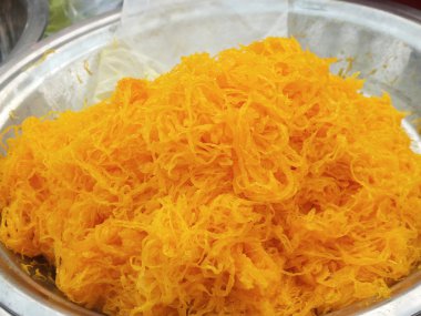 altın yumurta sarısı iplik