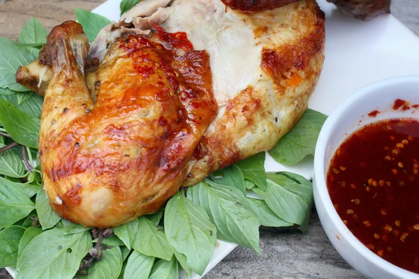 Ayam panggang utuh — Stok Foto